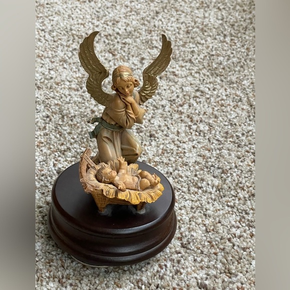 Genuine Made In Italy Wood Decoration Fontanini Figures Musical Angel With Baby - Picture 3 of 9